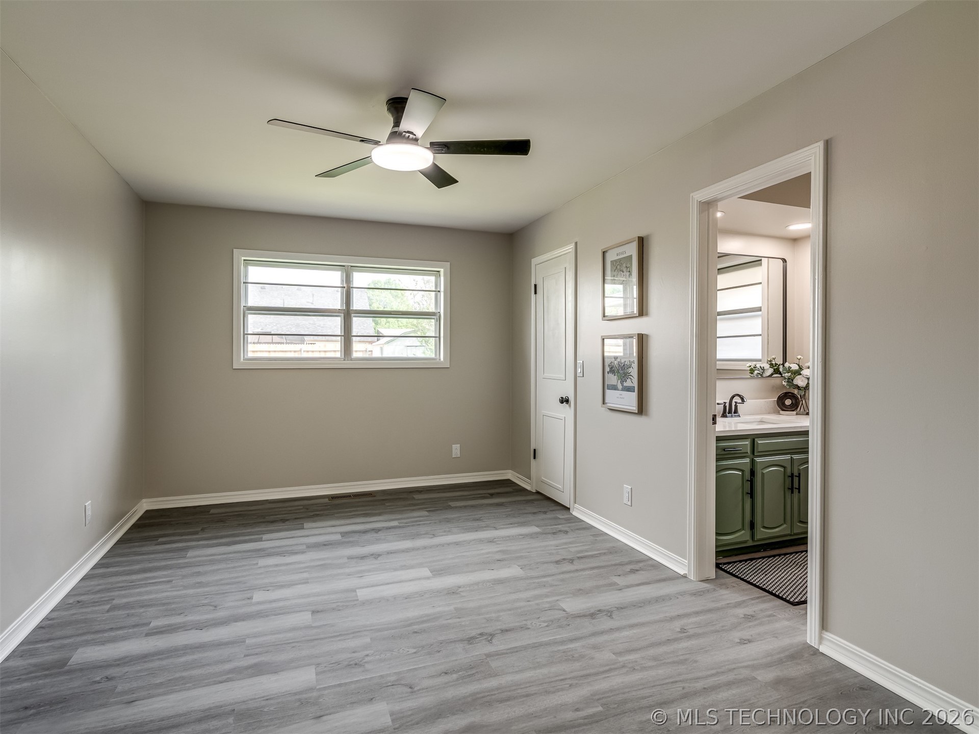 10931 E 28th Place