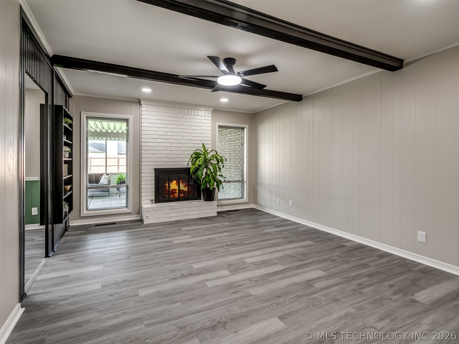 10931 E 28th Place