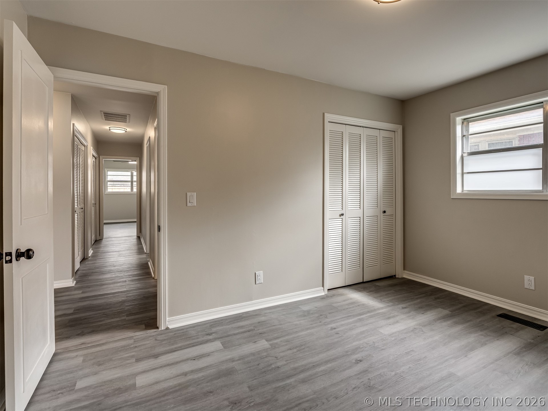 10931 E 28th Place