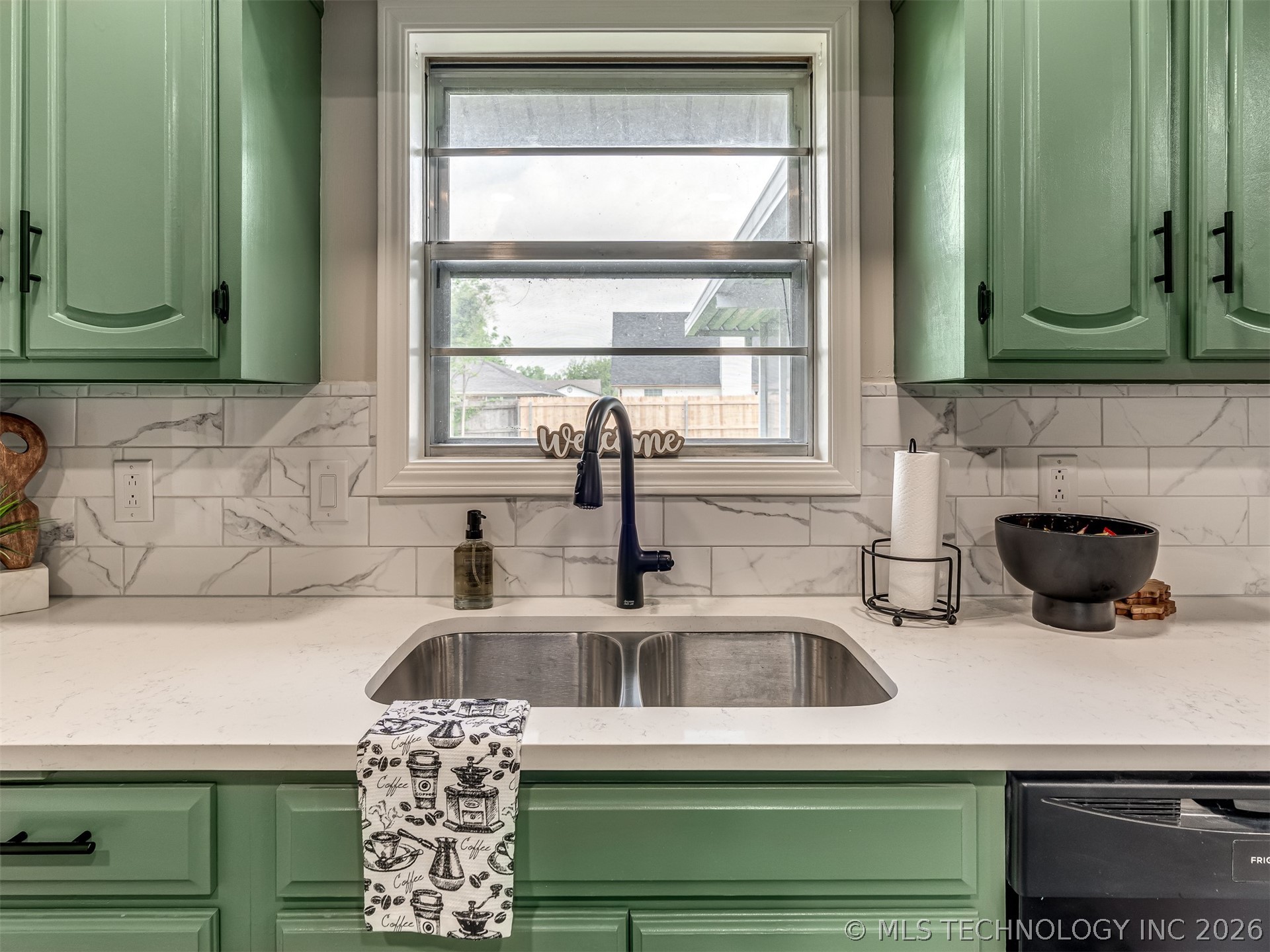 10931 E 28th Place
