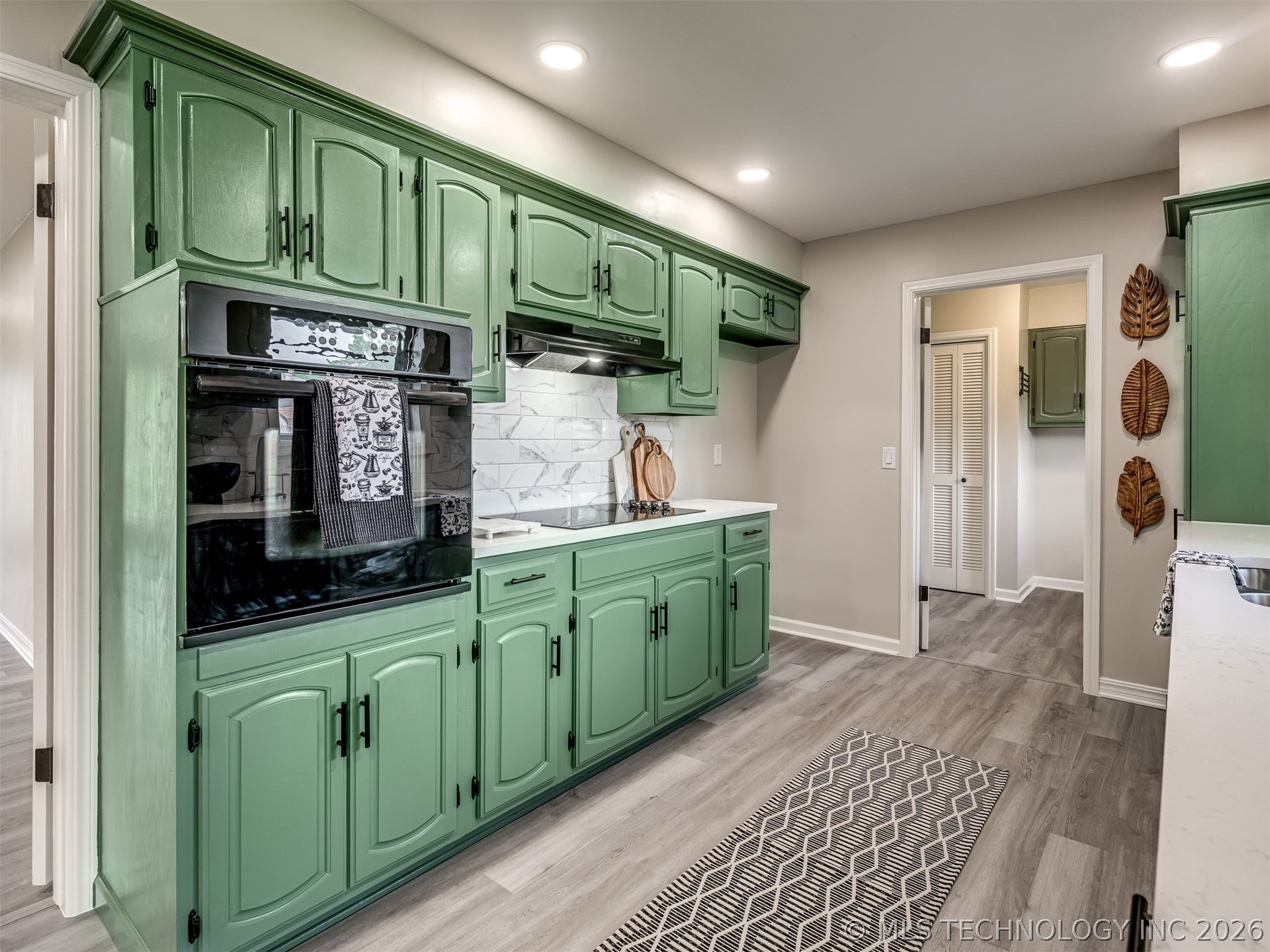10931 E 28th Place