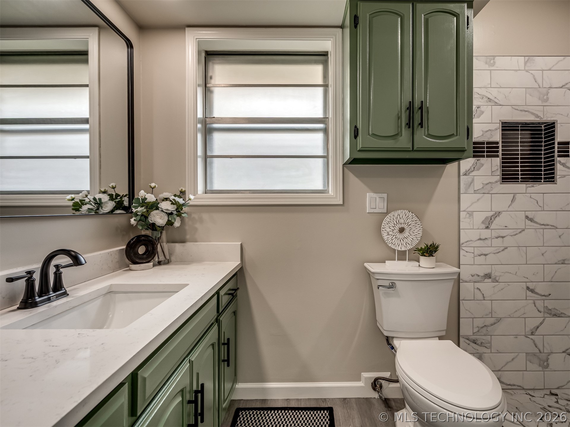 10931 E 28th Place