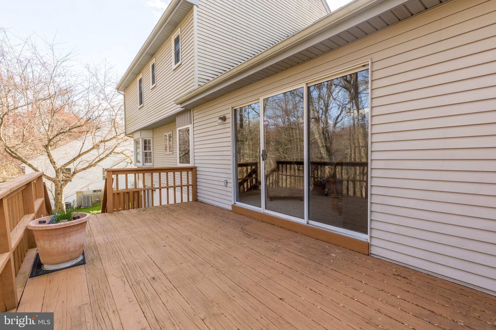 164 FAIRHILL DRIVE