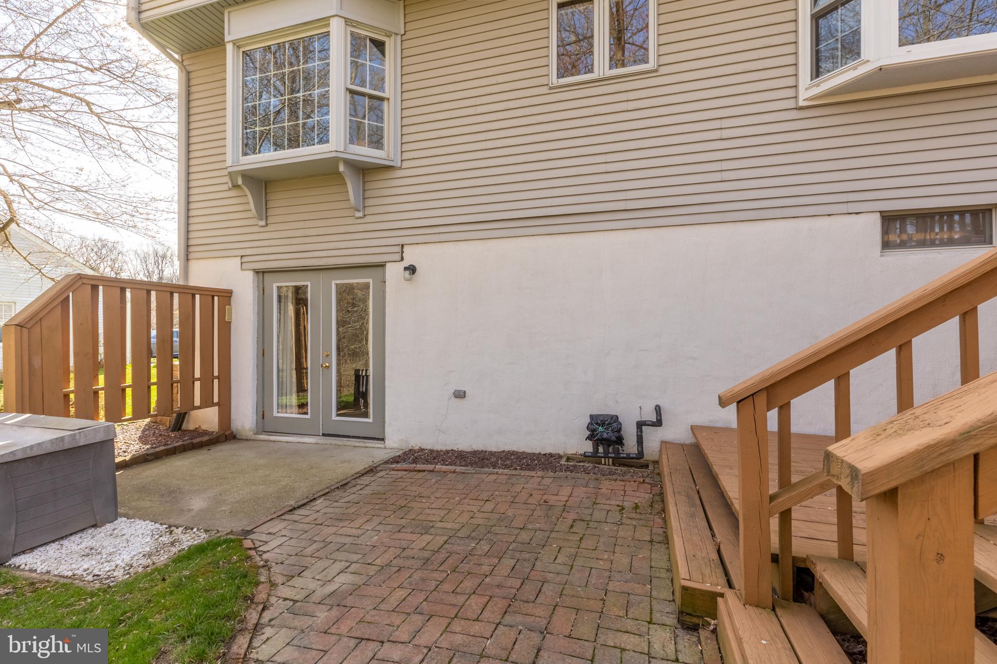 164 FAIRHILL DRIVE