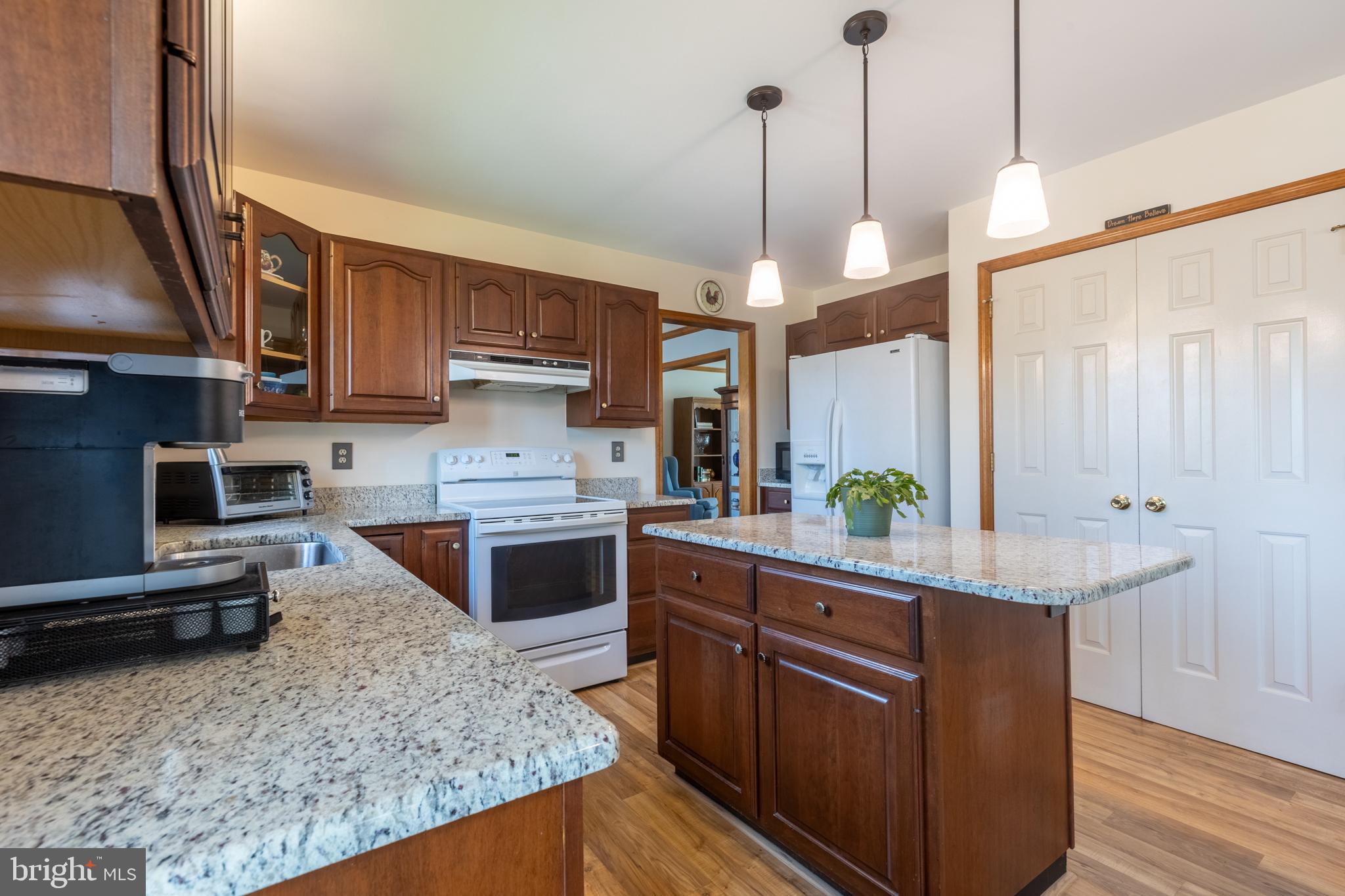 164 FAIRHILL DRIVE