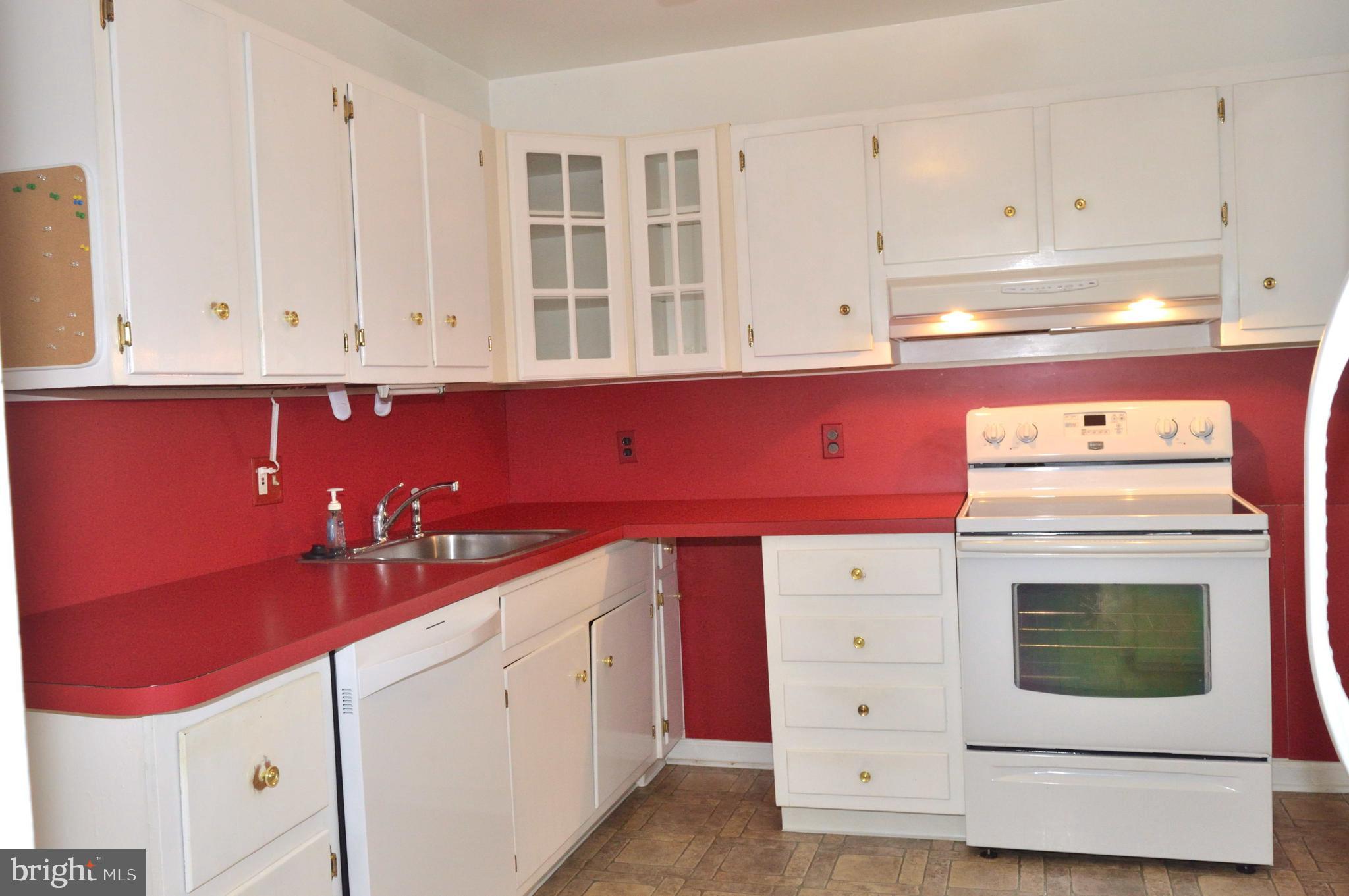 2607 GRENDON DRIVE