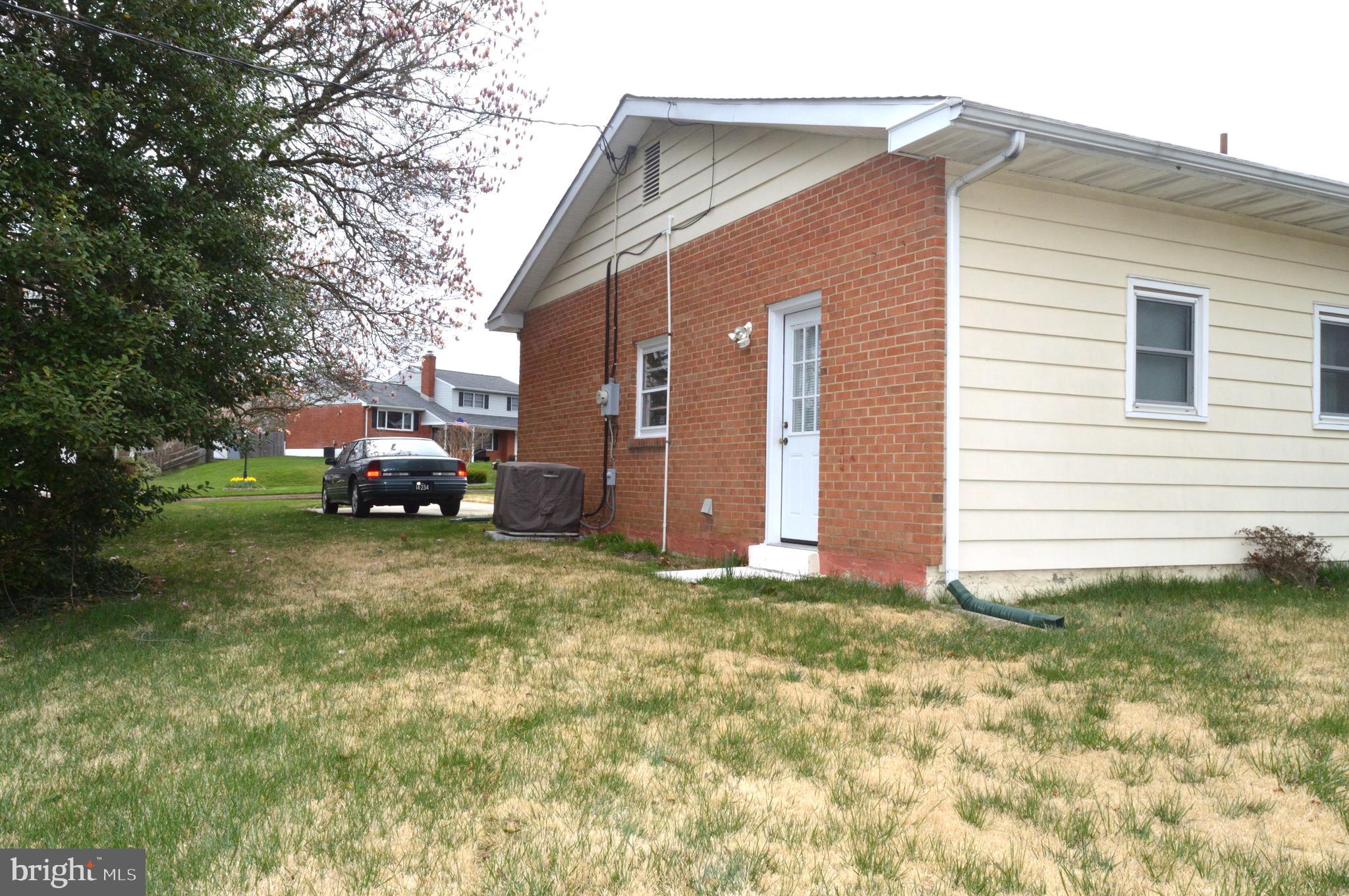 2607 GRENDON DRIVE