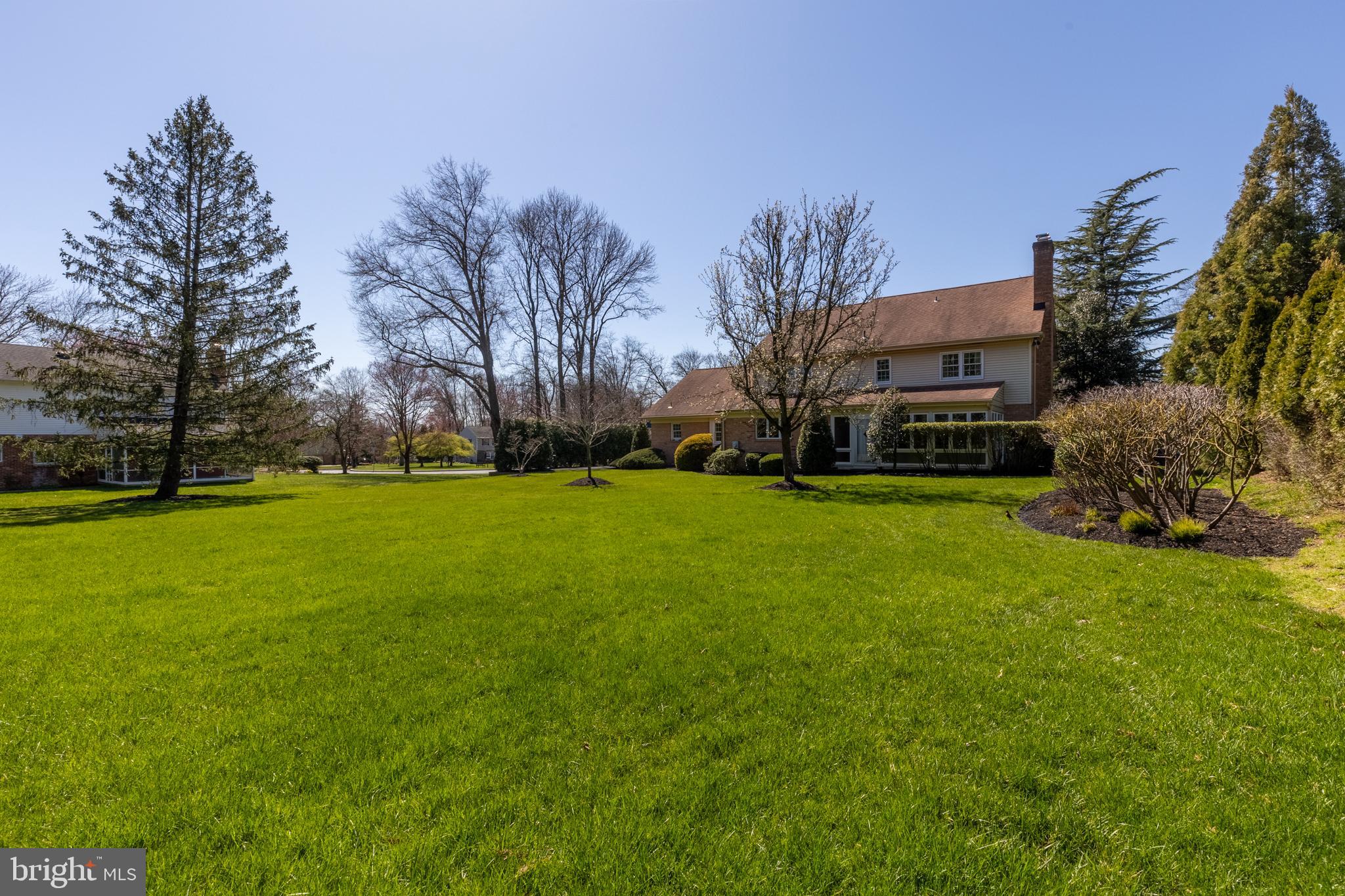 706 WESTCLIFF ROAD