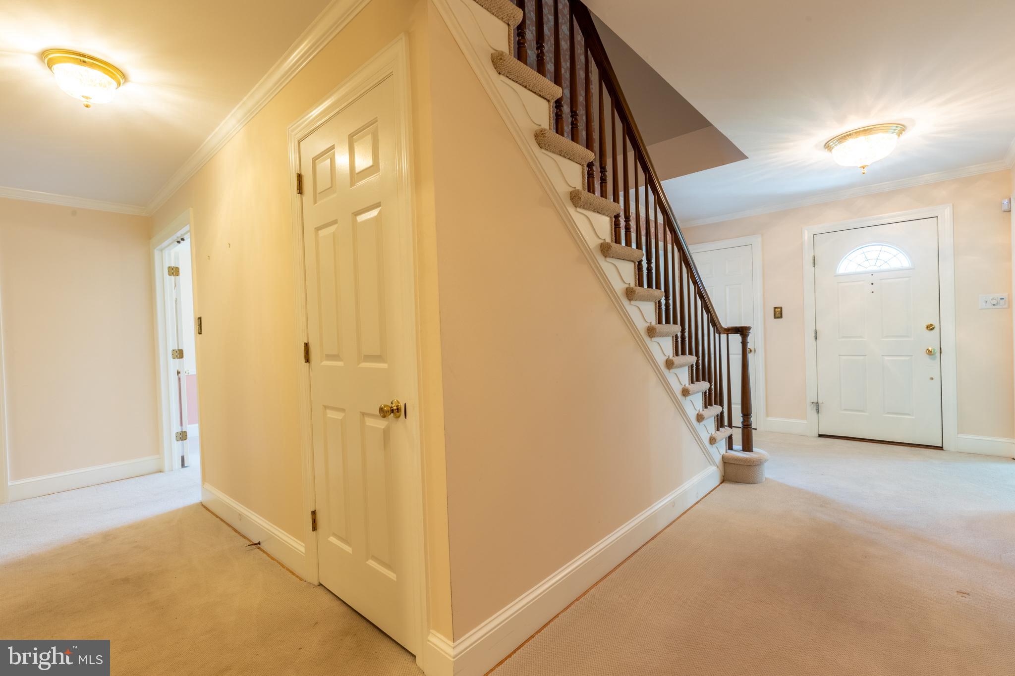706 WESTCLIFF ROAD