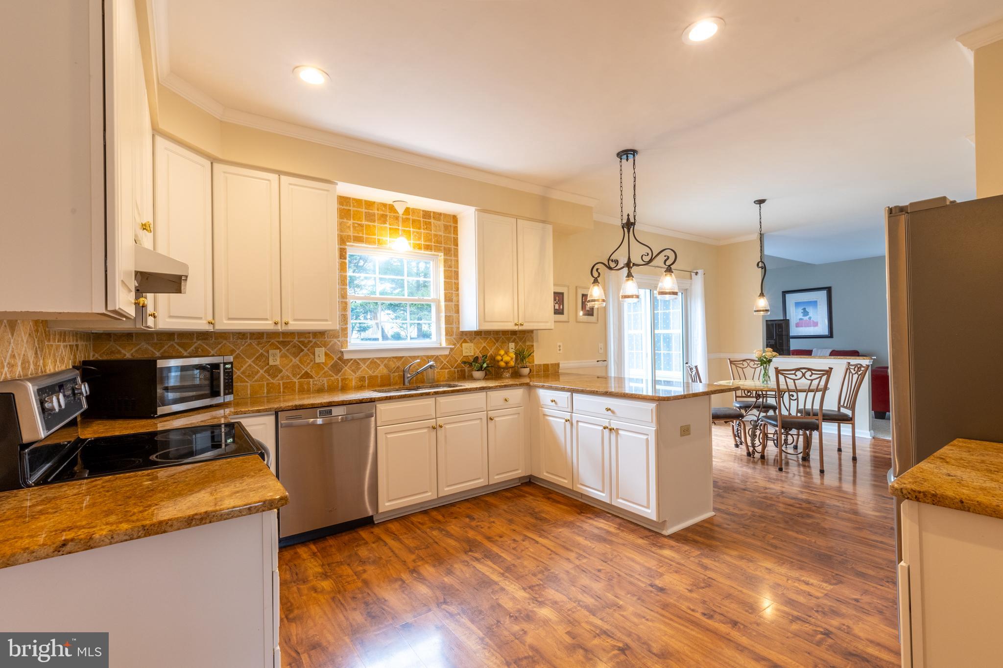 31 WESTWOODS BOULEVARD