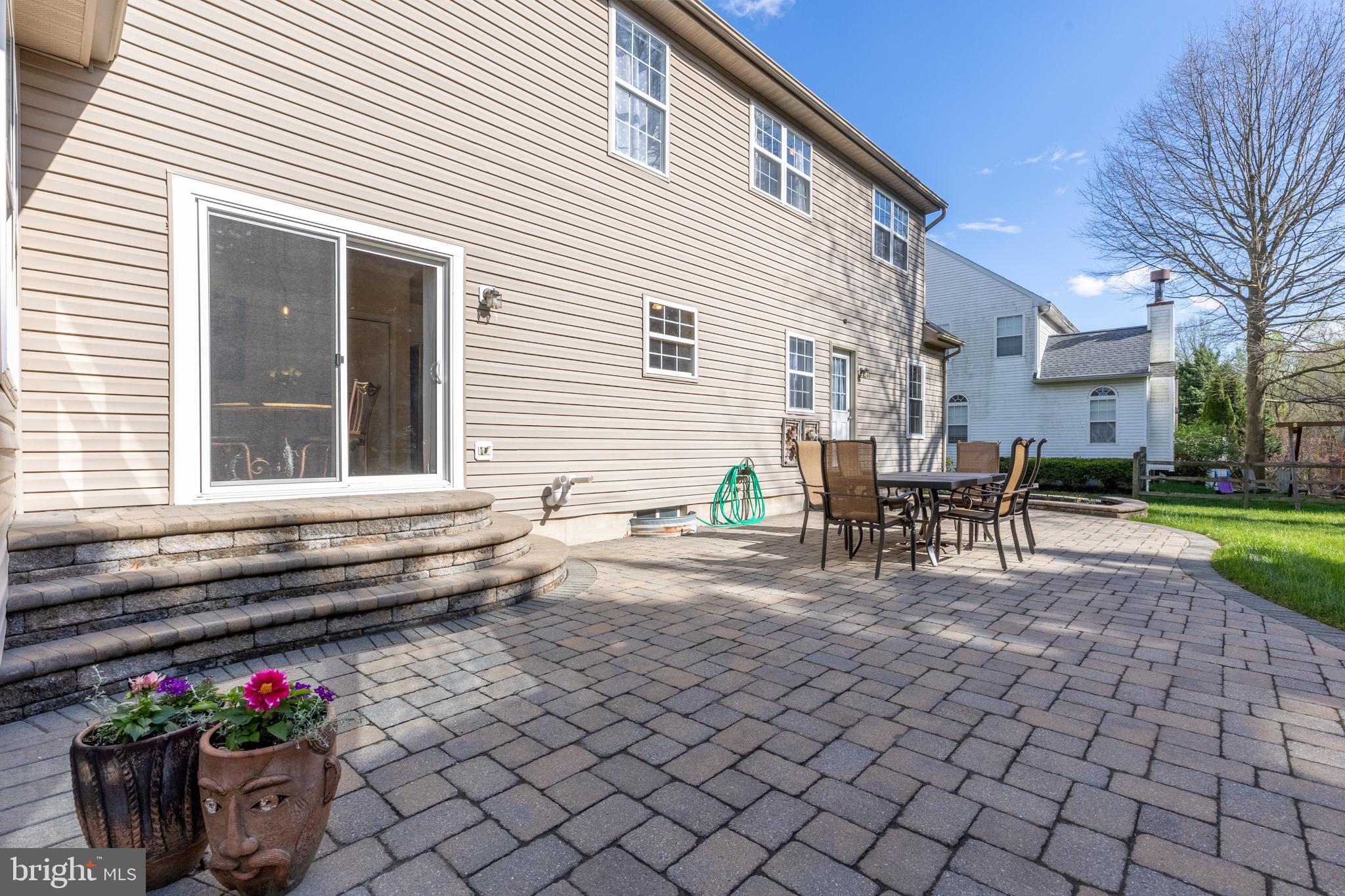 31 WESTWOODS BOULEVARD
