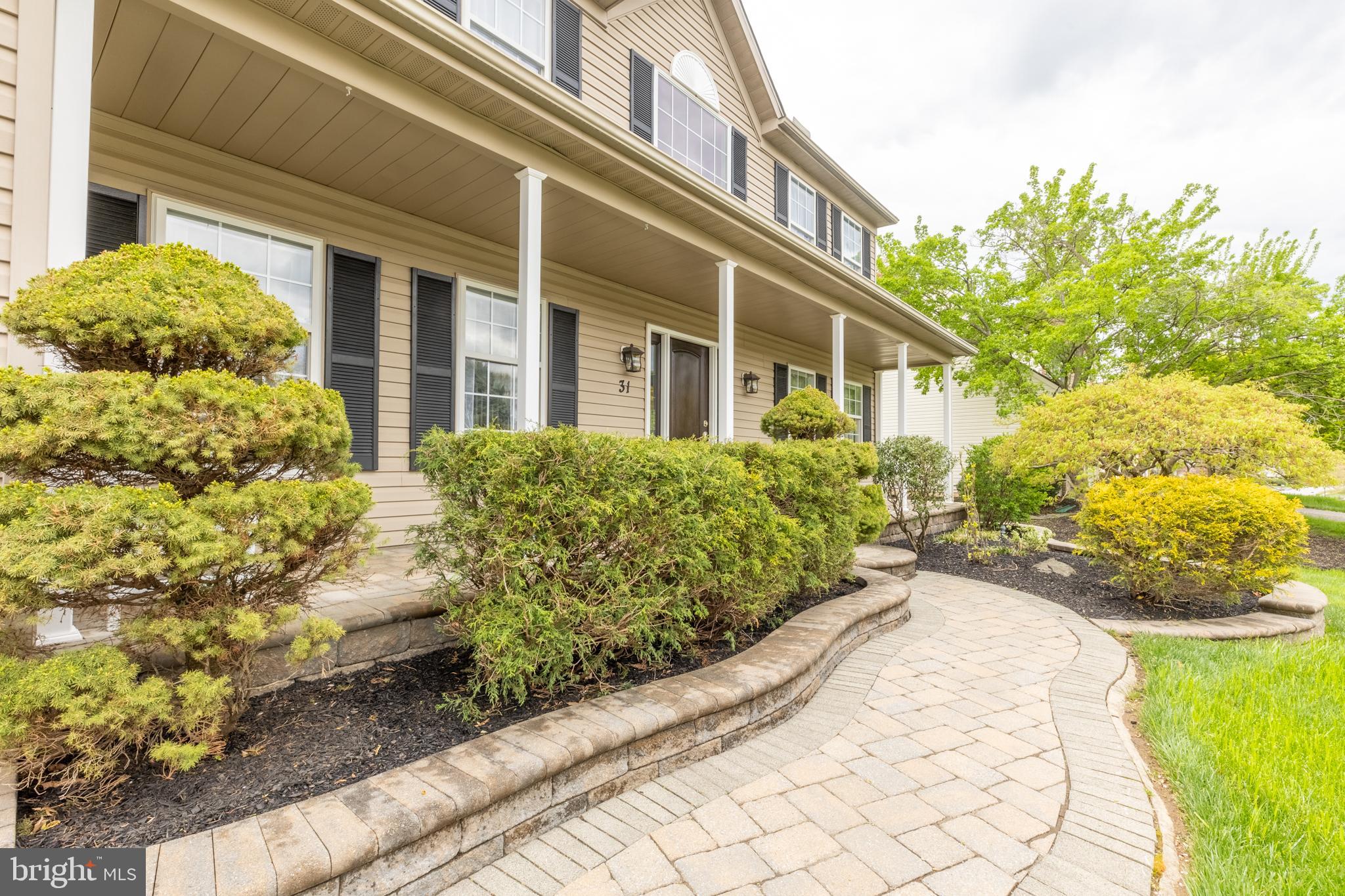 31 WESTWOODS BOULEVARD
