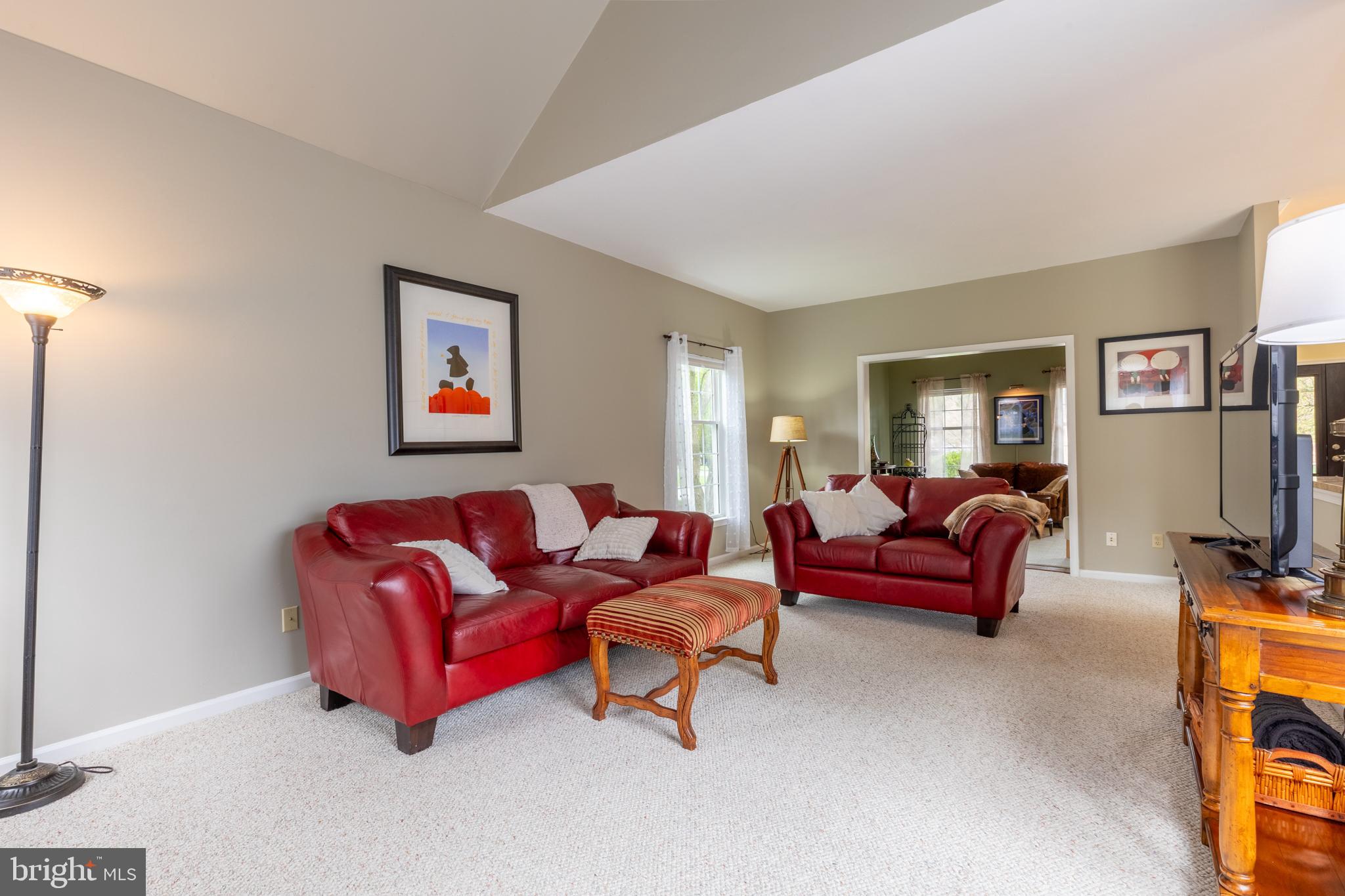 31 WESTWOODS BOULEVARD
