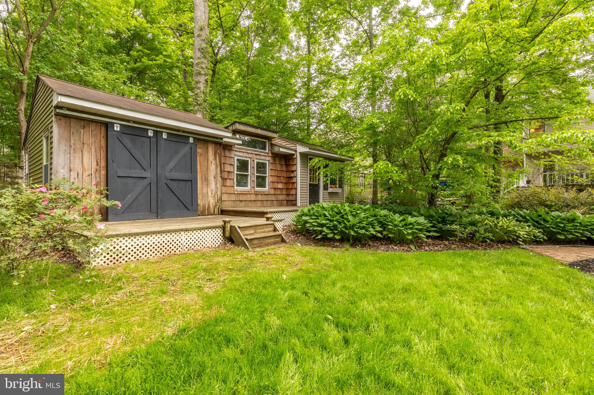 704 SPRINGCREEK COURT