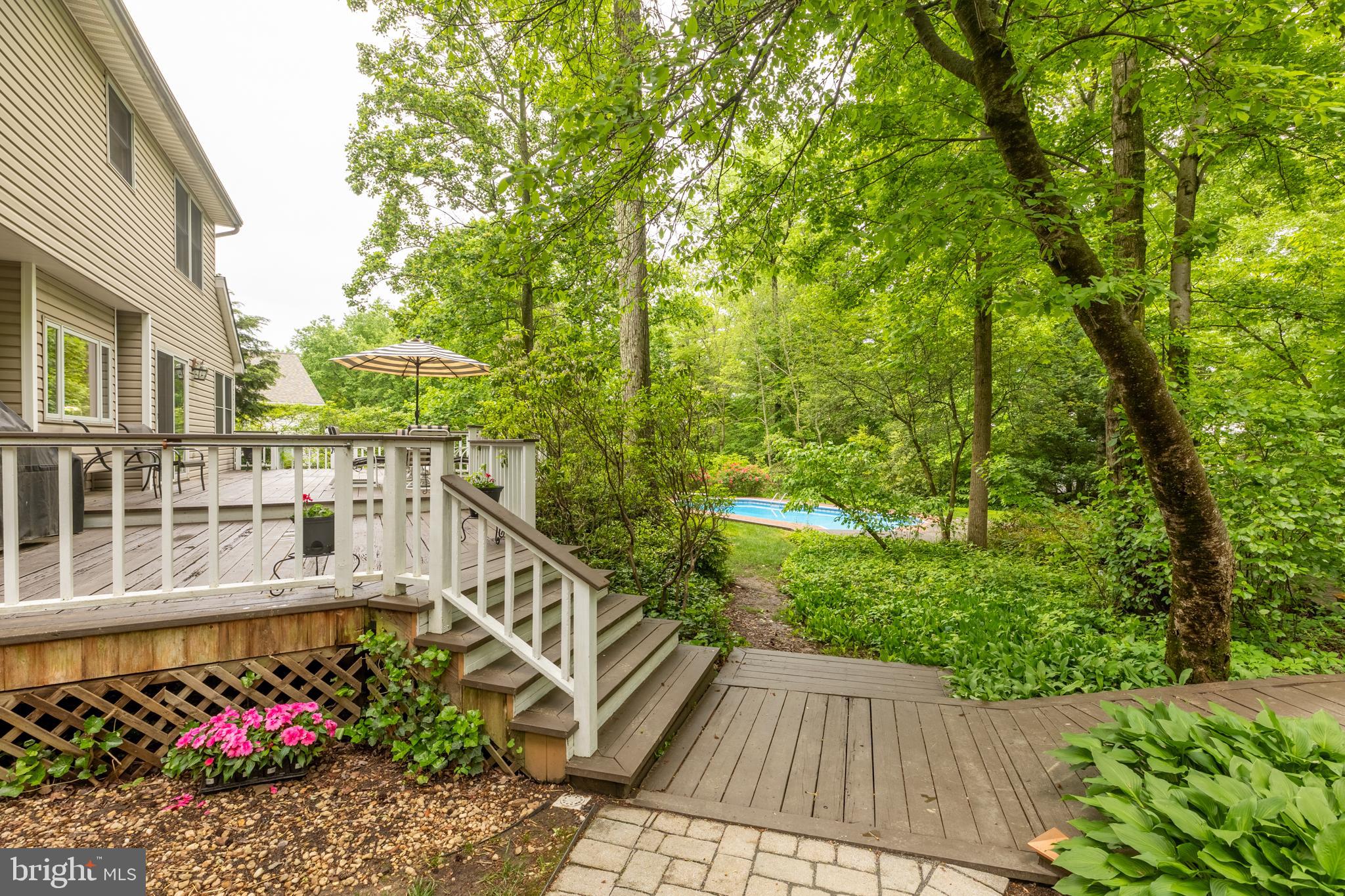 704 SPRINGCREEK COURT