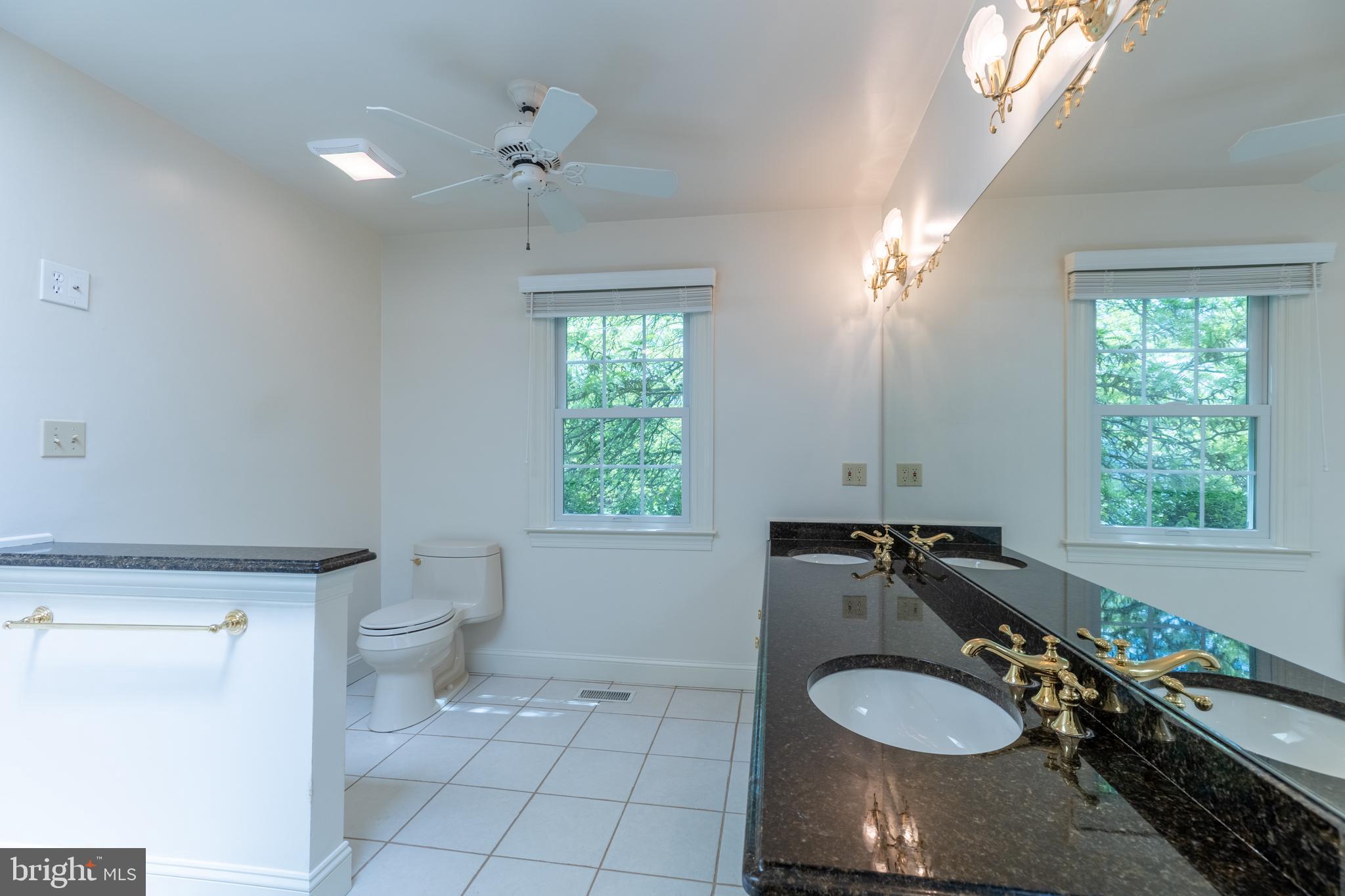 27 AUTUMNWOOD DRIVE