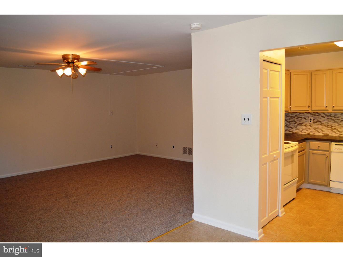 4810 W BRIGANTINE COURT