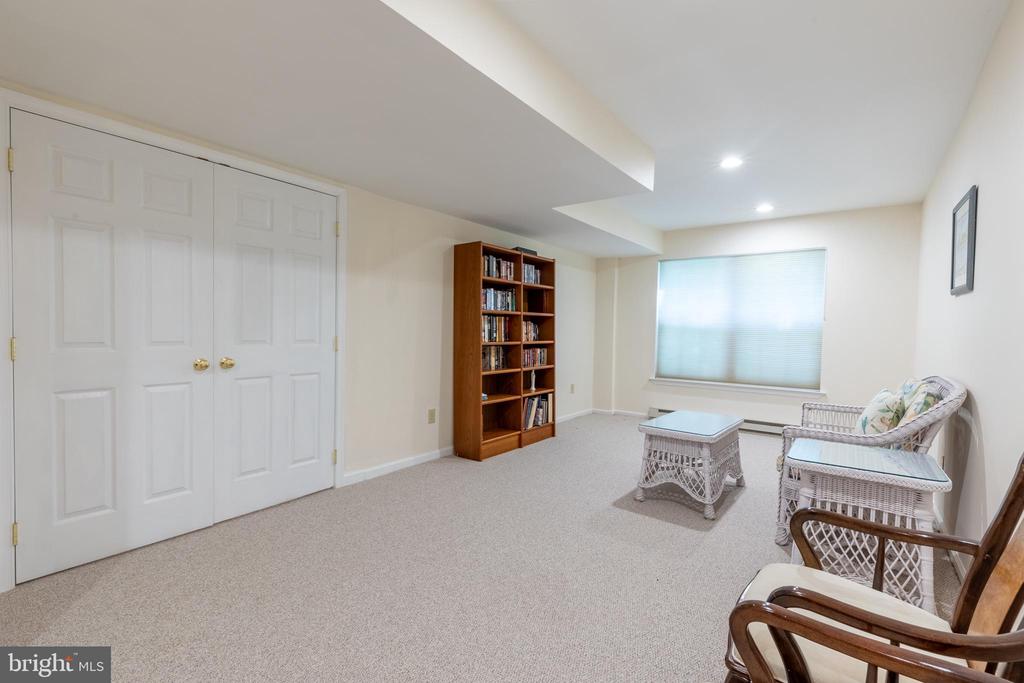 515 SOUTHAMPTON LANE