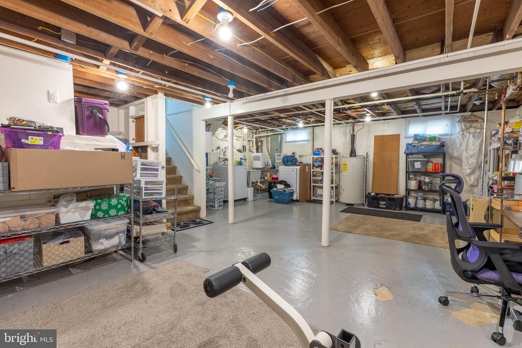 2708 BARDELL DRIVE