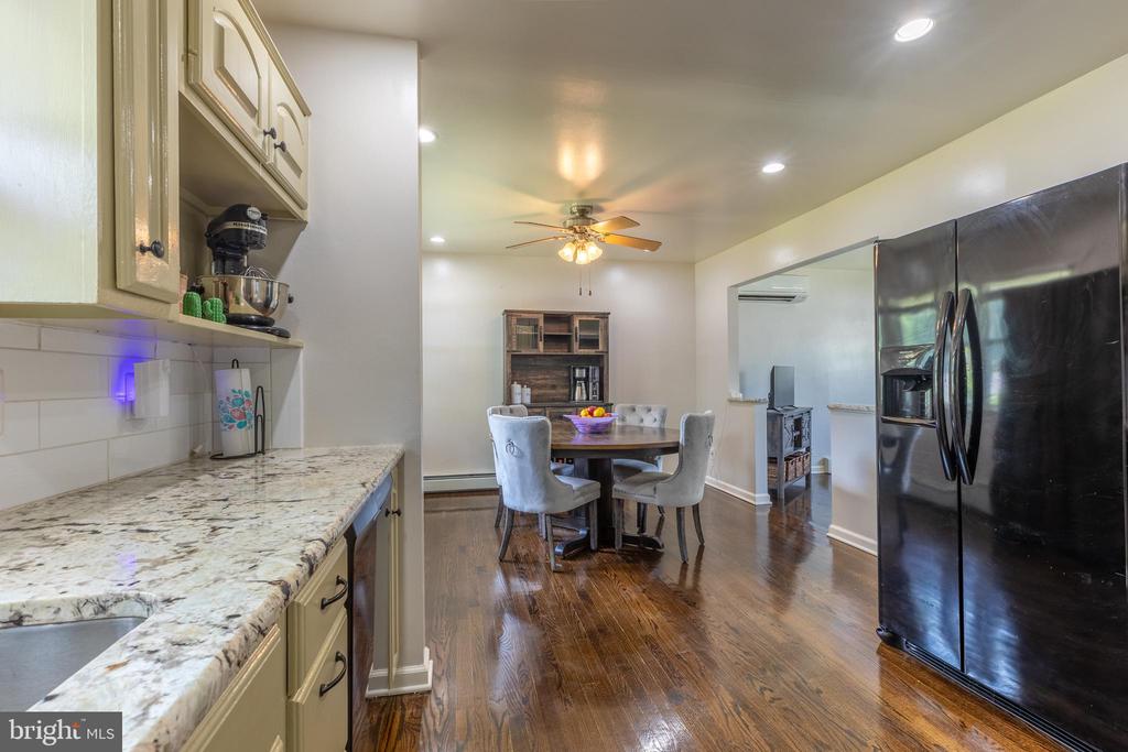 2708 BARDELL DRIVE