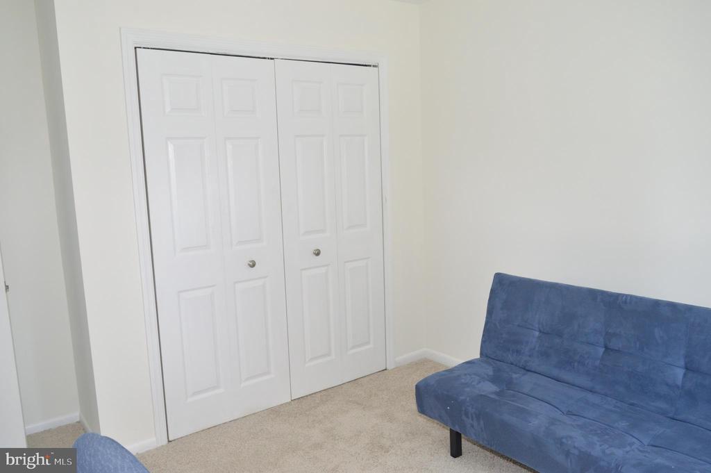 5407 PINEHURST DRIVE
