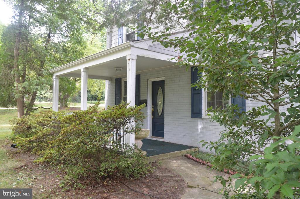 715 BELLEVUE ROAD