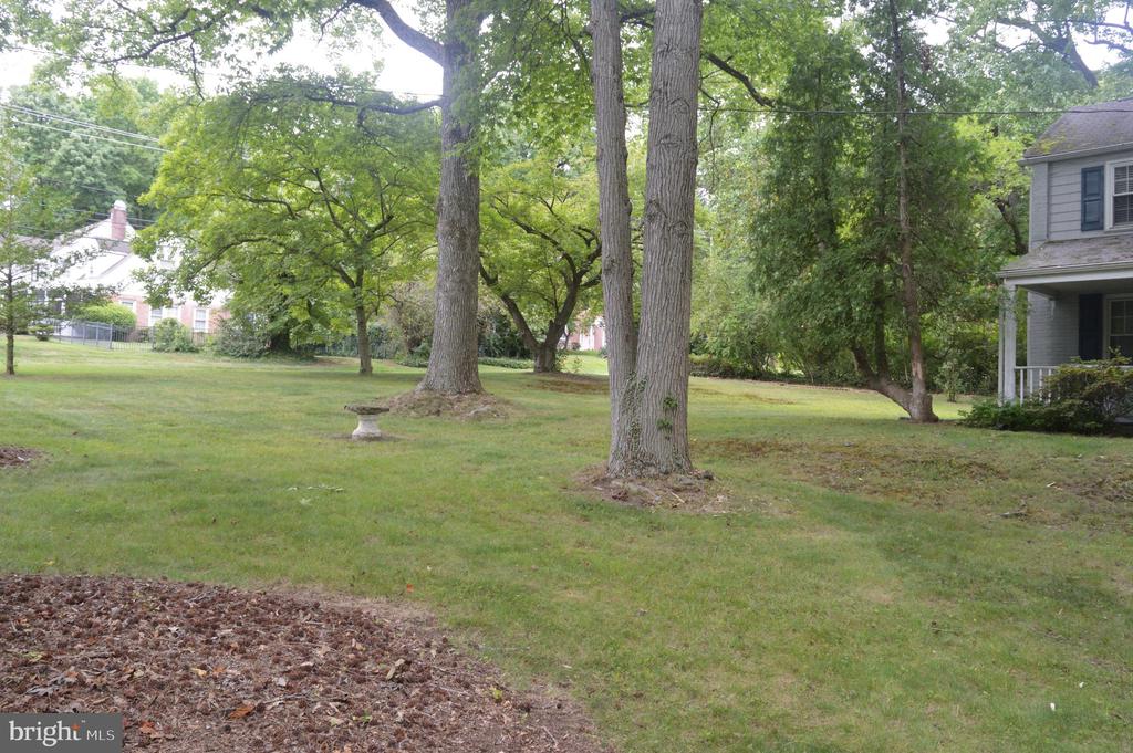 715 BELLEVUE ROAD