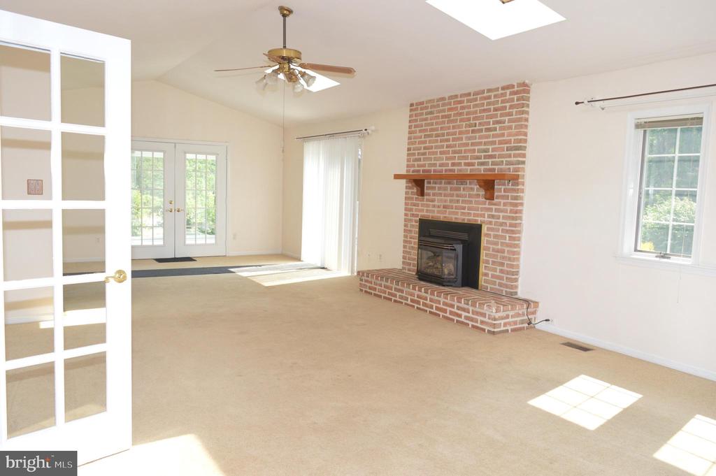 1190 CORNER KETCH ROAD