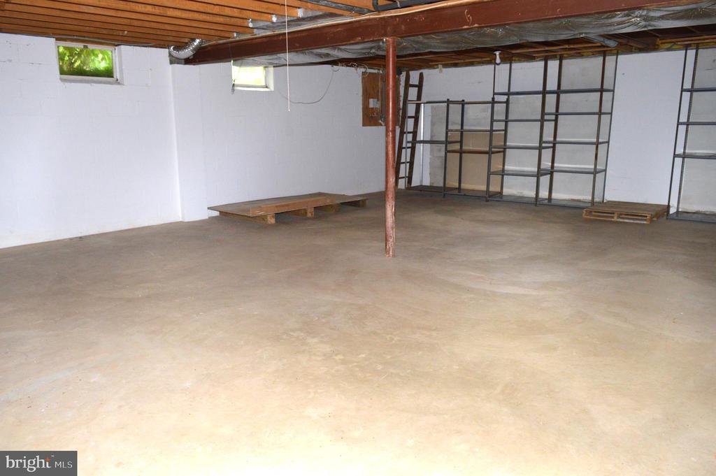 1190 CORNER KETCH ROAD