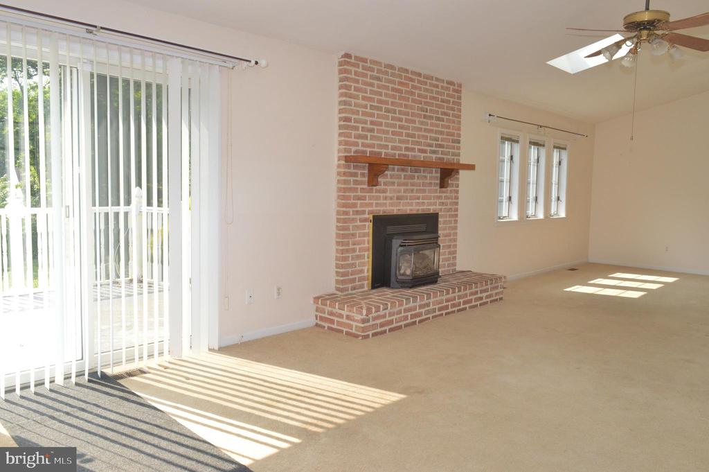 1190 CORNER KETCH ROAD