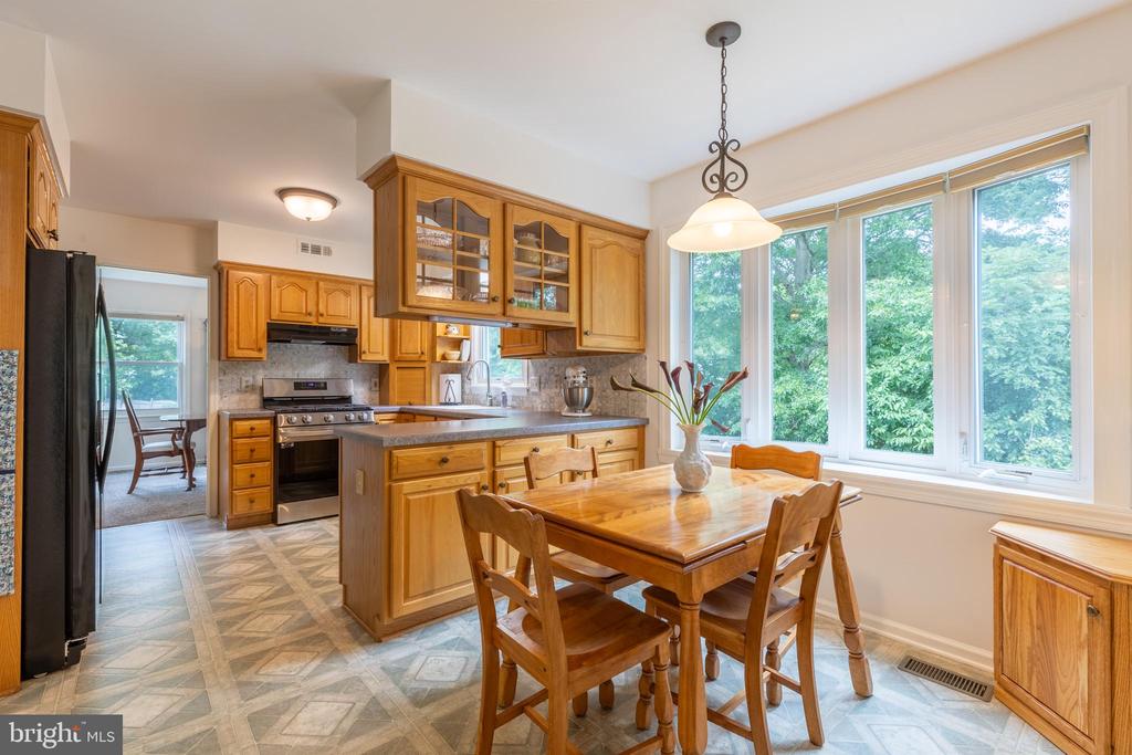 19 W WEST RIDGE COURT