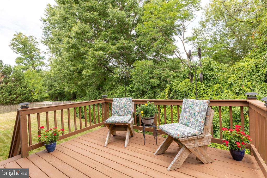 19 W WEST RIDGE COURT