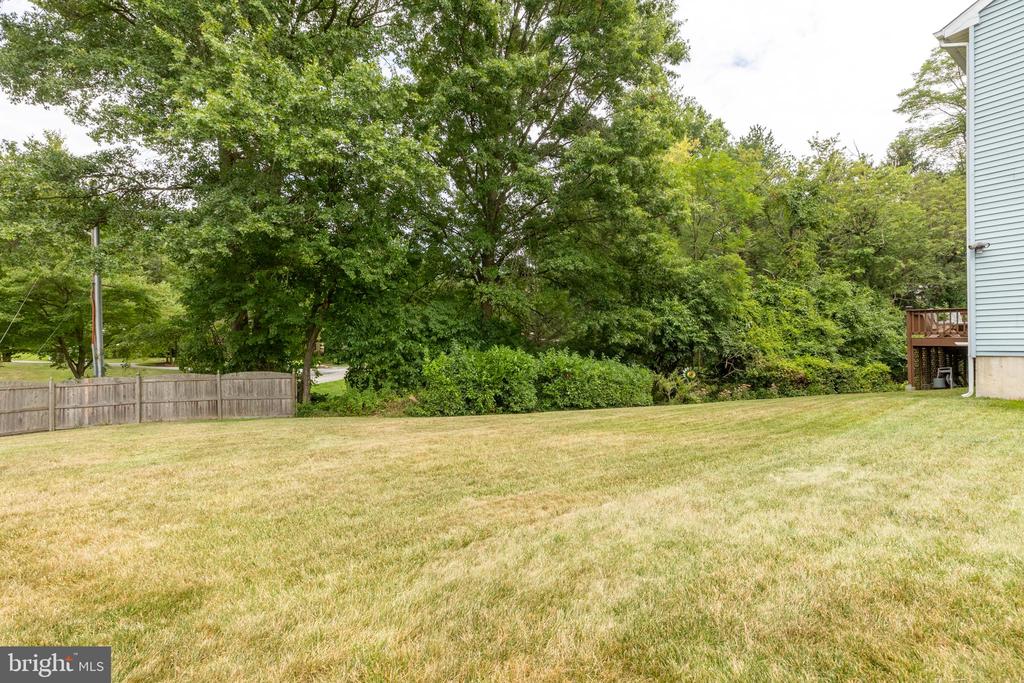 19 W WEST RIDGE COURT