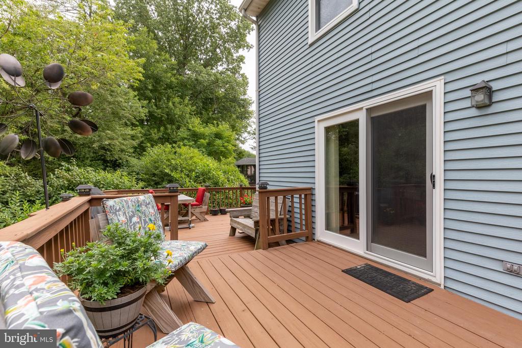 19 W WEST RIDGE COURT
