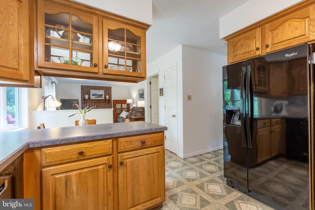 19 W WEST RIDGE COURT