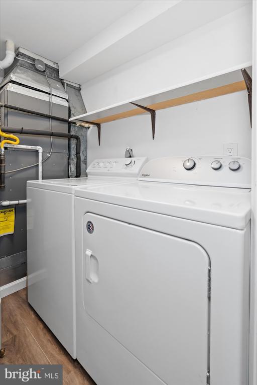 615 DELAWARE STREET Unit: 10