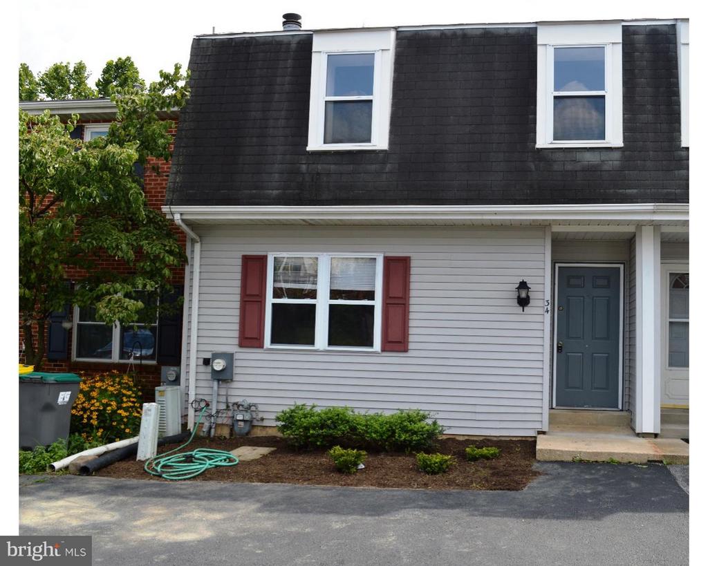 34 LOWER VALLEY LANE