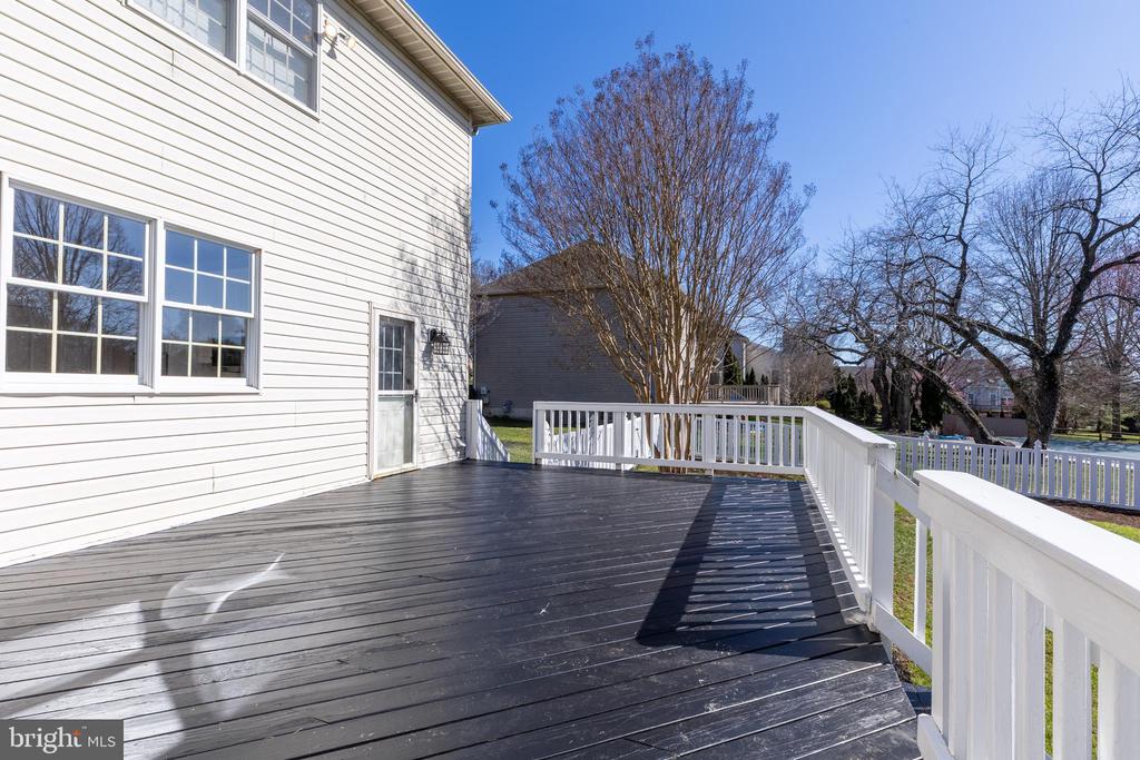 42 SPRINGBROOK LANE