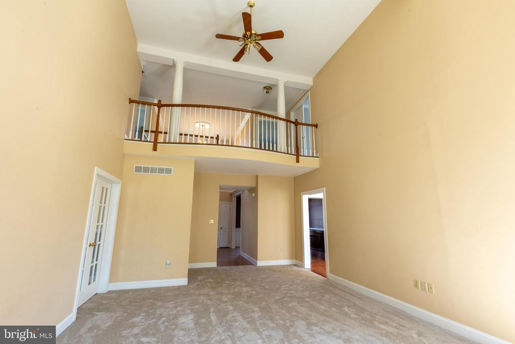 42 SPRINGBROOK LANE
