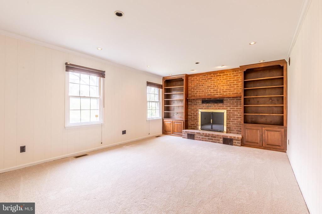 26 HARLECH DRIVE