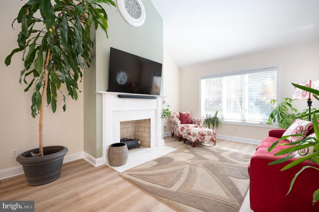 522 BEECH TREE LANE