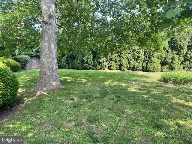 4538 PICKWICK DRIVE