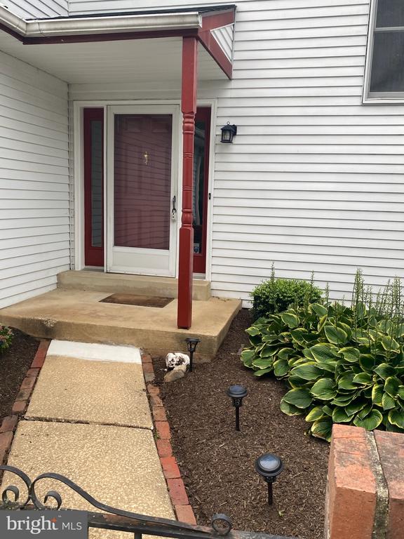 4859 PLUM RUN COURT