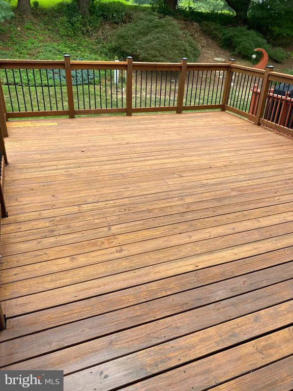 4859 PLUM RUN COURT
