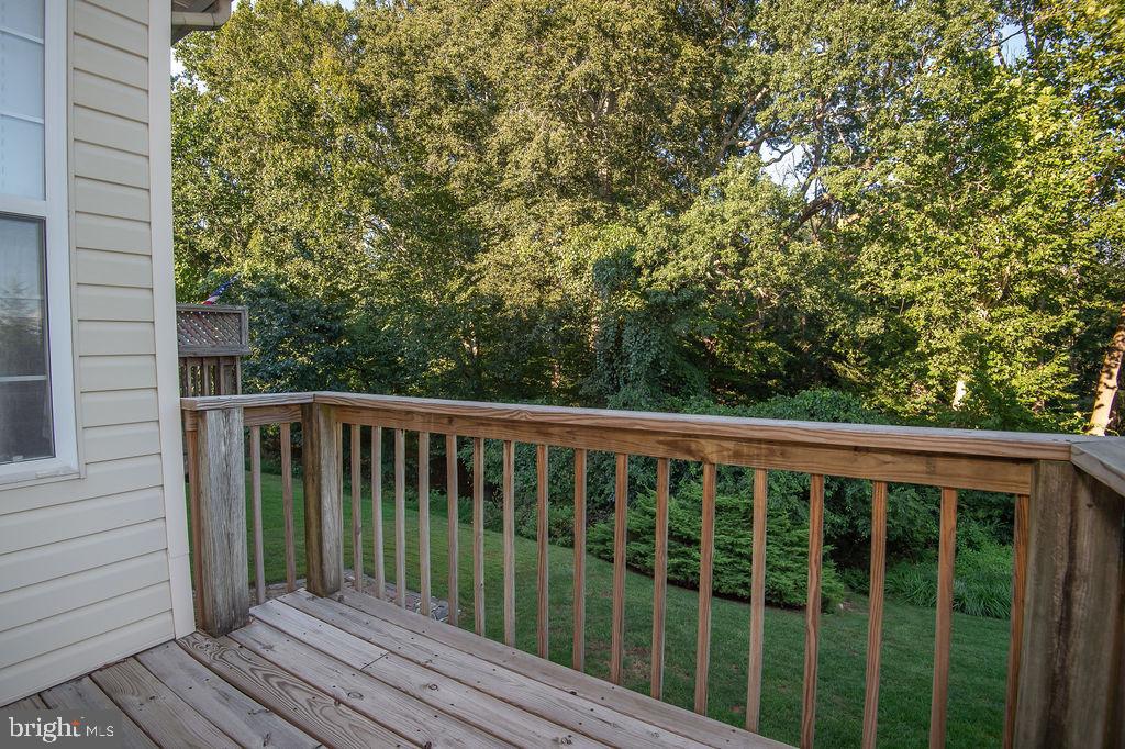 815 N WATERFORD LANE
