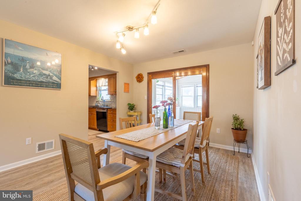 4 REYBURN COURT