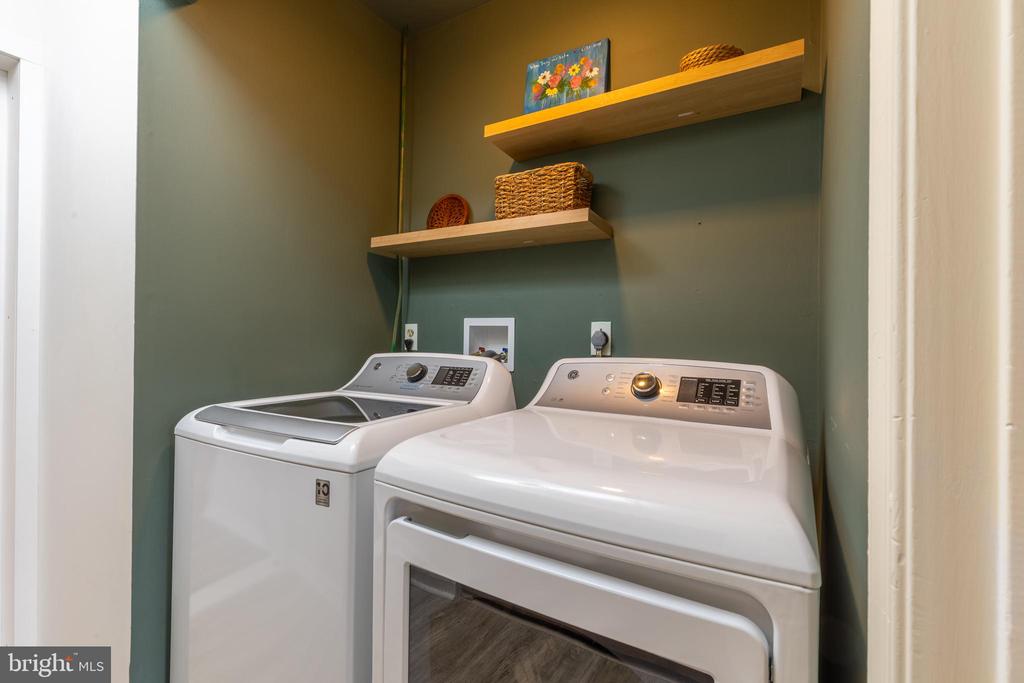 4 REYBURN COURT