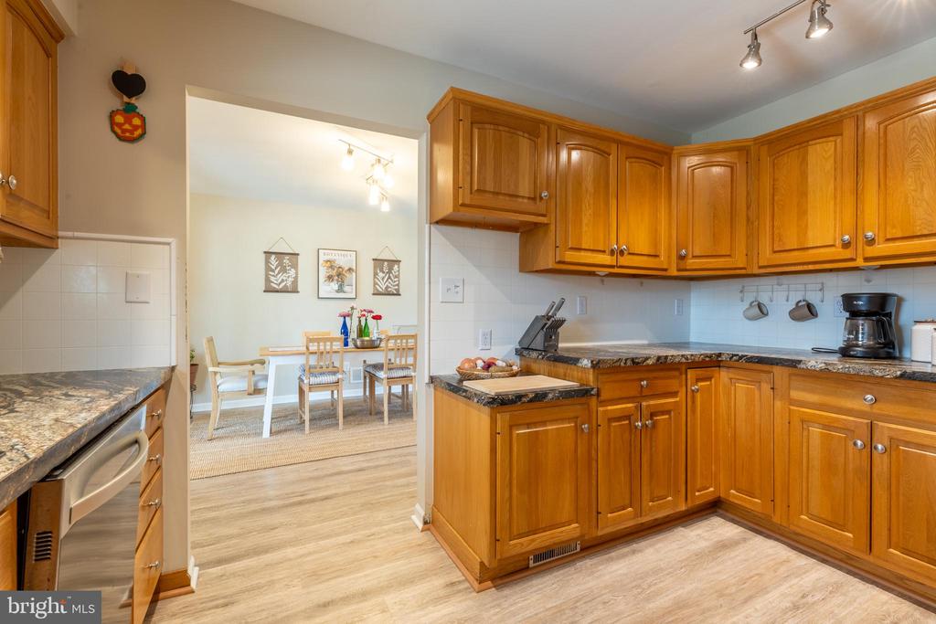 4 REYBURN COURT