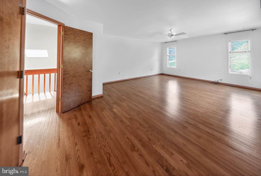 104 HOBSON DRIVE