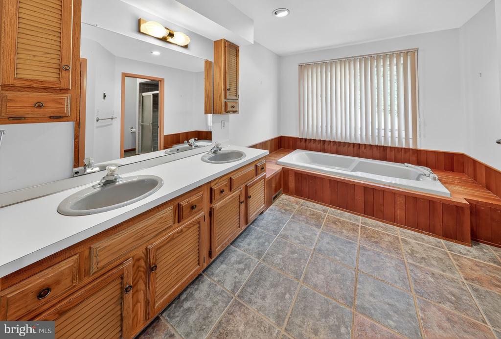 104 HOBSON DRIVE